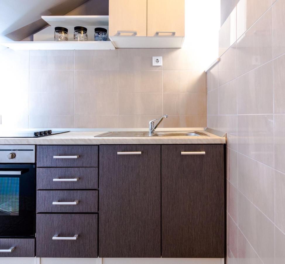 Klarina Beach Apartment สปลิท ภายนอก รูปภาพ